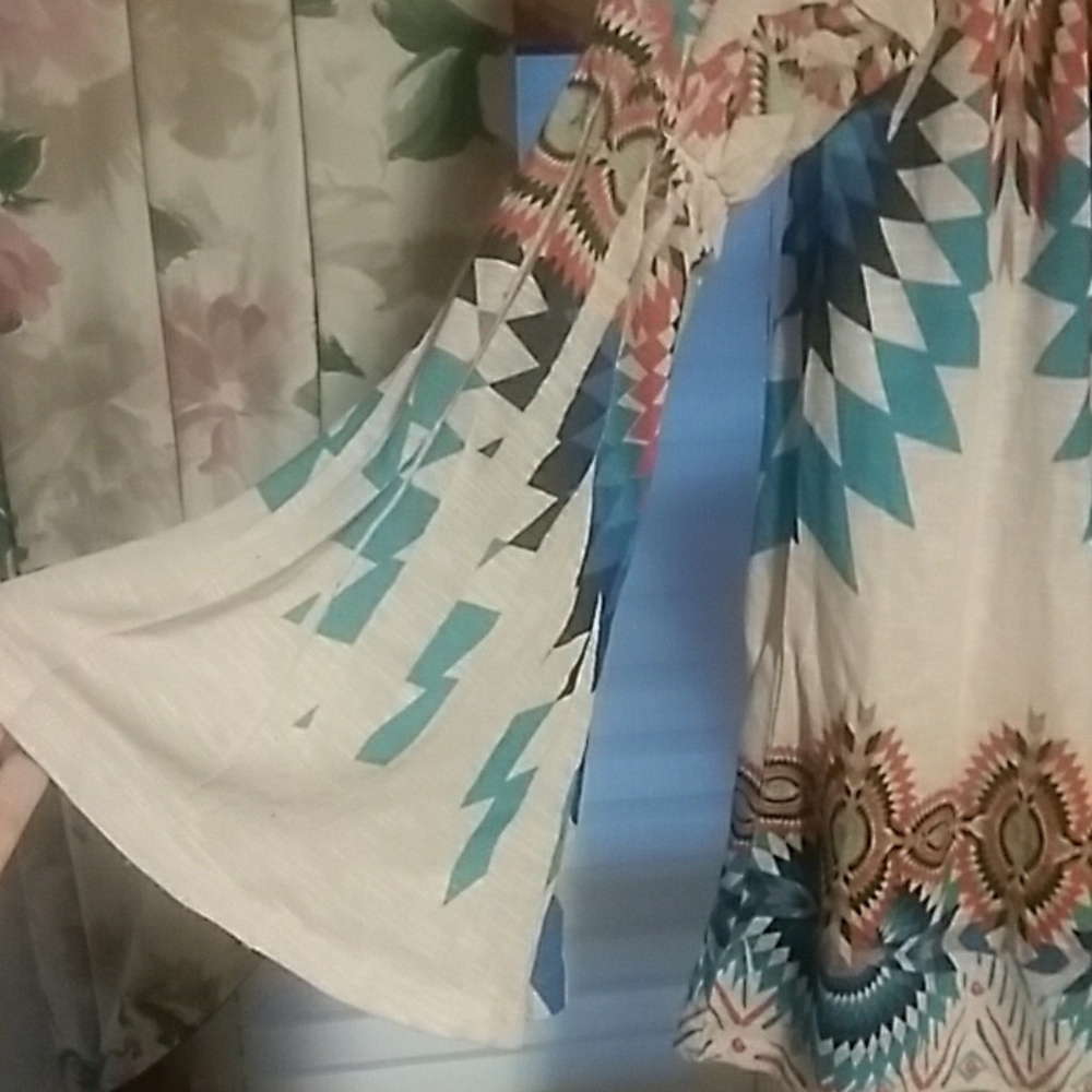 Teenbell top. - Picture 2 of 4